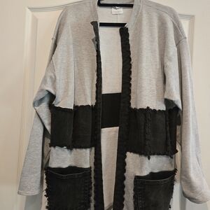 Women's Gray & Black Patchwork Open-Front Cardigan .